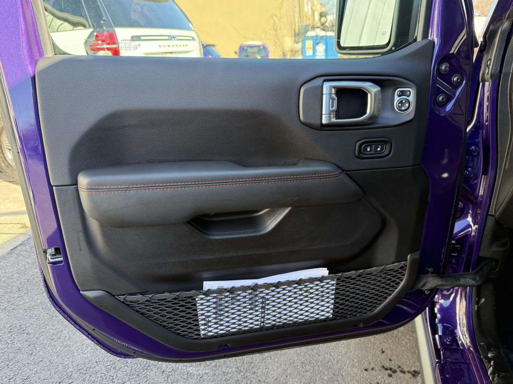 new 2026 Jeep Gladiator car, priced at $52,398