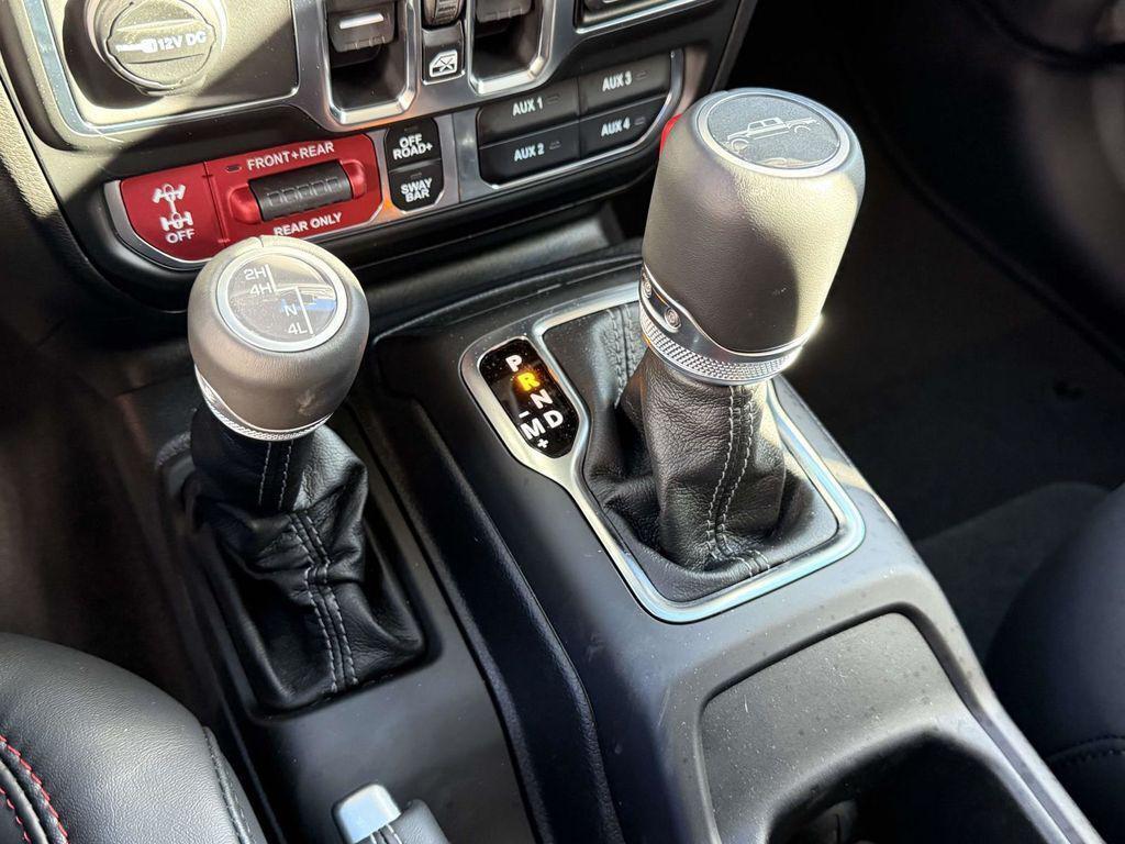 new 2026 Jeep Gladiator car, priced at $52,398