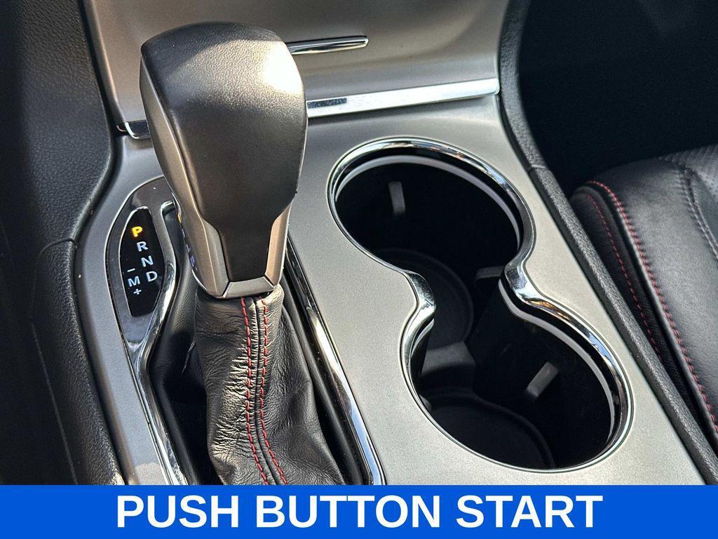 used 2020 Jeep Grand Cherokee car, priced at $27,000