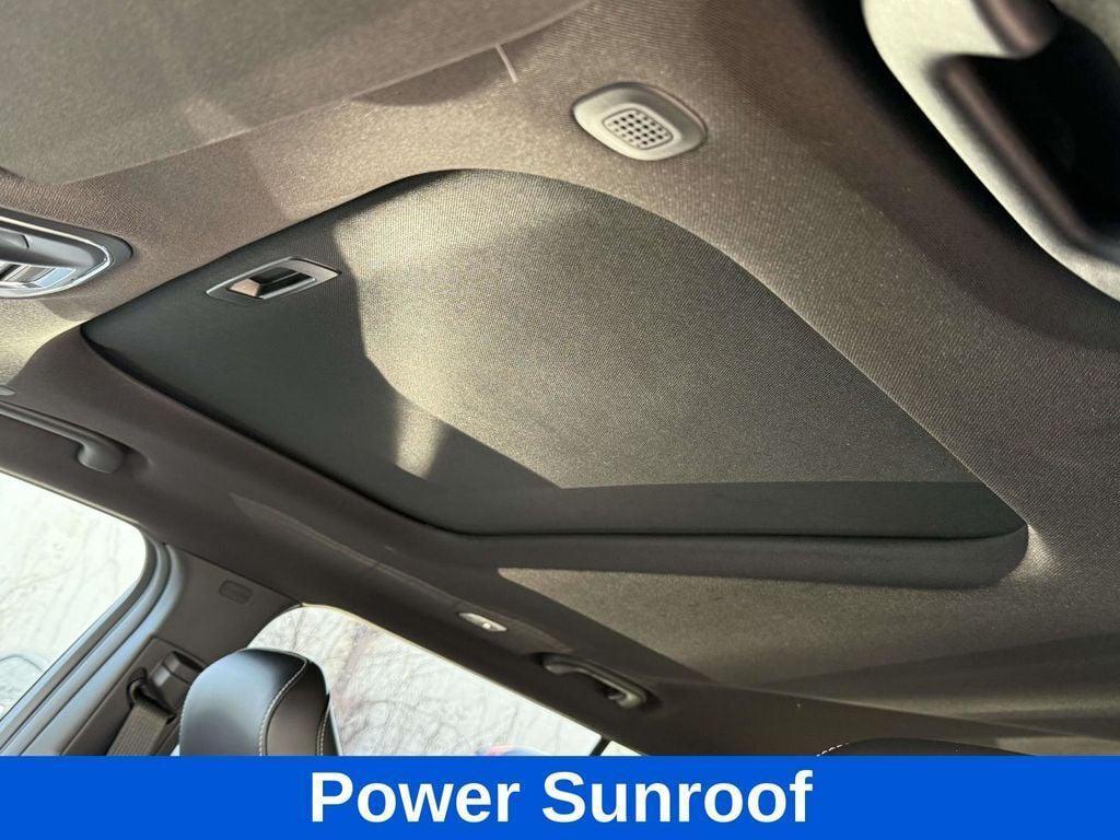 new 2025 Jeep Grand Cherokee L car, priced at $38,629