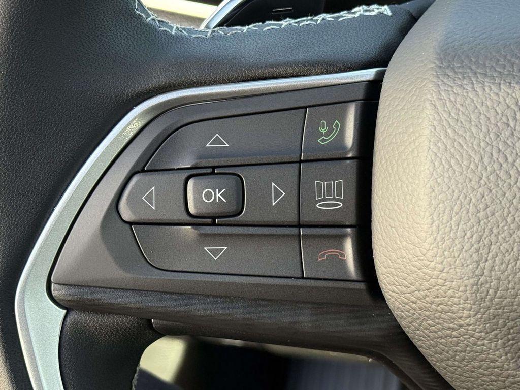 new 2025 Jeep Grand Cherokee L car, priced at $38,629