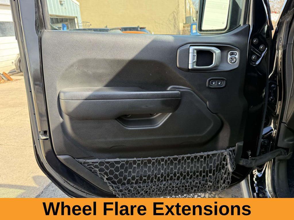 used 2022 Jeep Wrangler Unlimited car, priced at $32,500