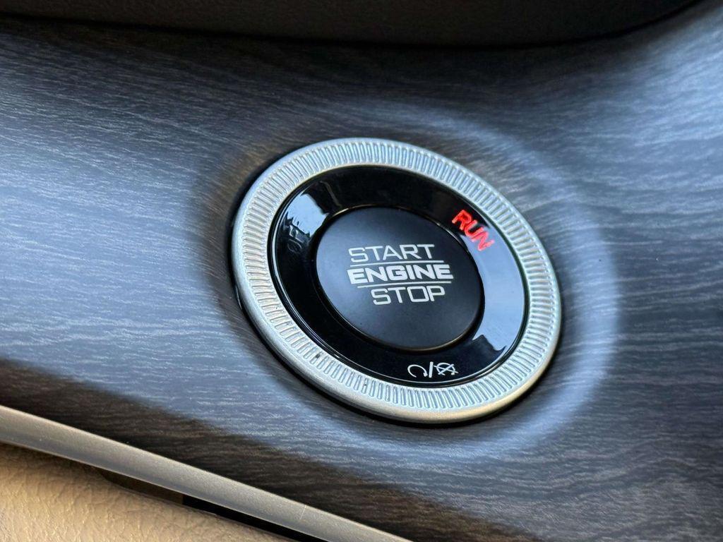 new 2025 Jeep Grand Cherokee L car, priced at $40,931