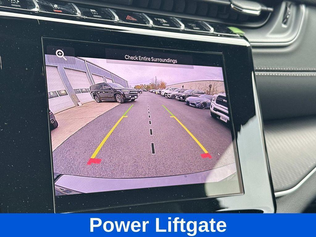 new 2025 Jeep Grand Cherokee L car, priced at $38,915