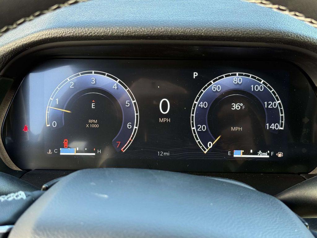 new 2025 Jeep Grand Cherokee car, priced at $37,205