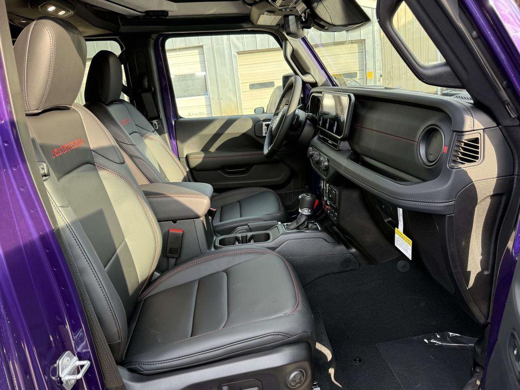 new 2026 Jeep Gladiator car, priced at $56,397