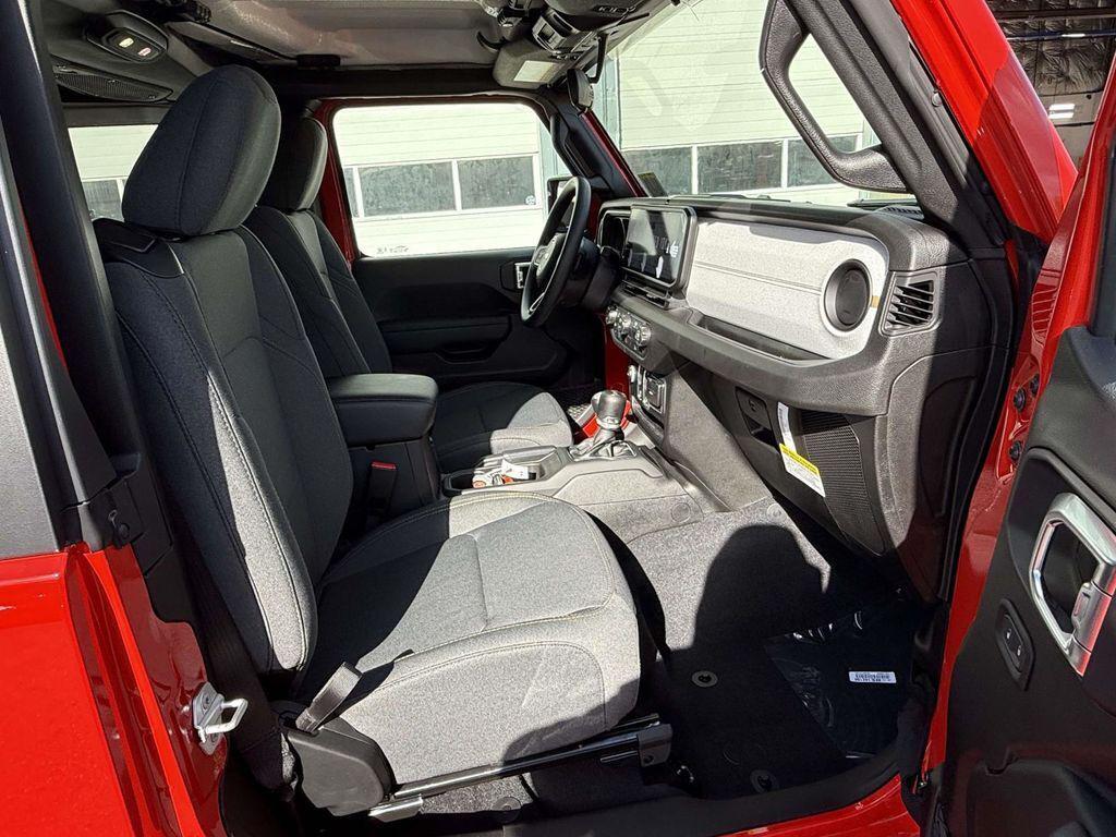 new 2026 Jeep Wrangler car, priced at $34,417