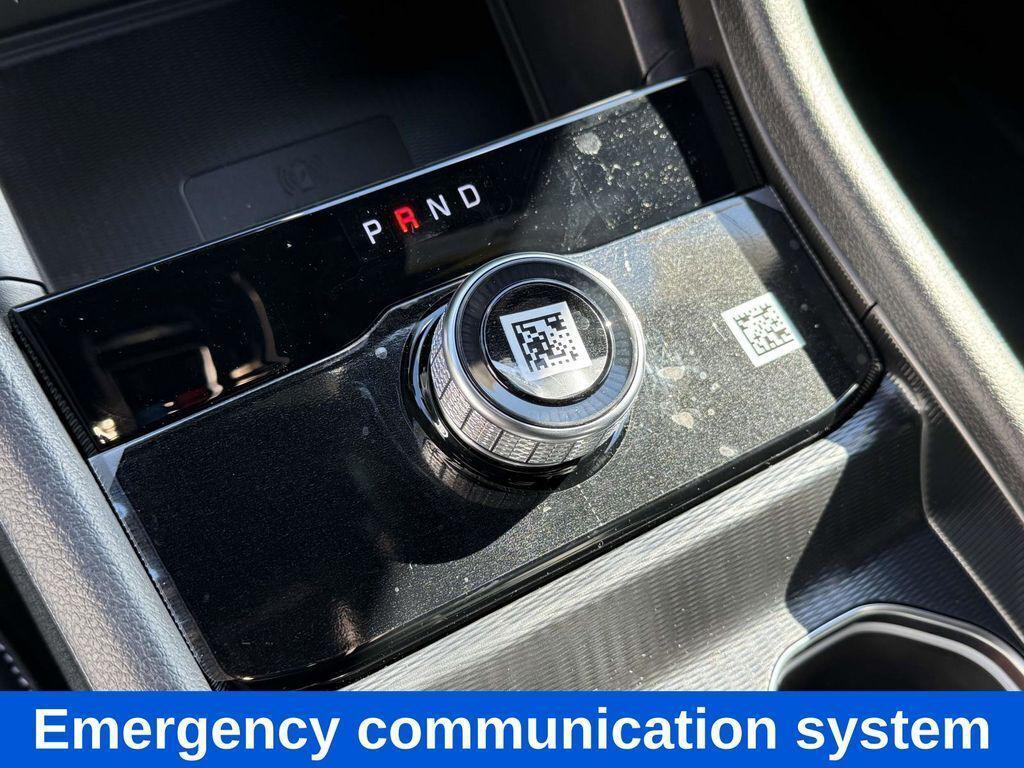 new 2025 Jeep Grand Cherokee car, priced at $37,205