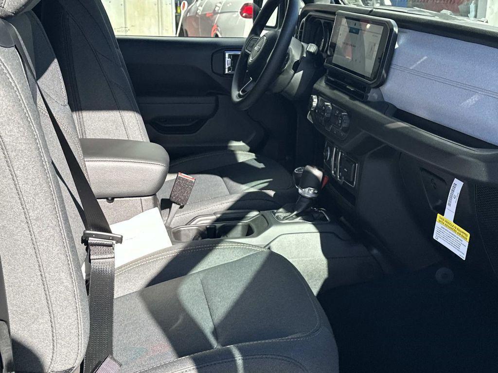 new 2026 Jeep Wrangler car, priced at $34,417