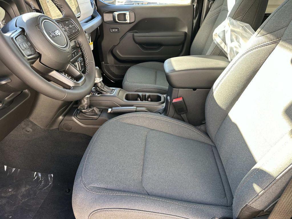 new 2026 Jeep Wrangler car, priced at $39,966