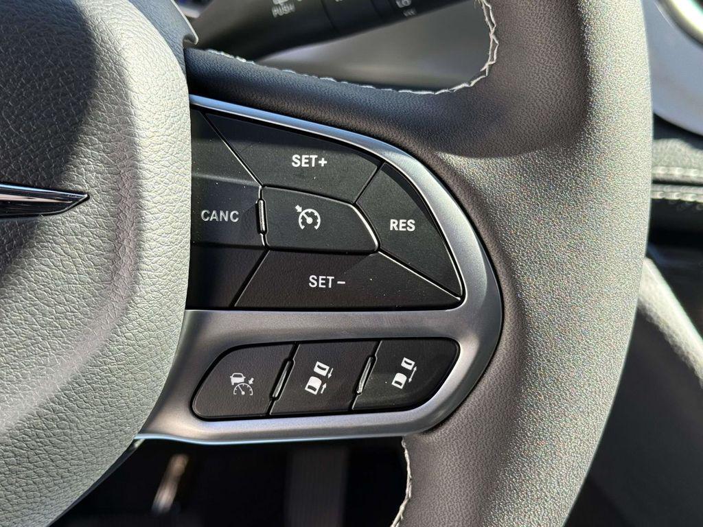 new 2026 Chrysler Pacifica car, priced at $37,014