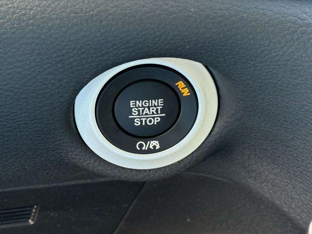 new 2026 Chrysler Pacifica car, priced at $37,014