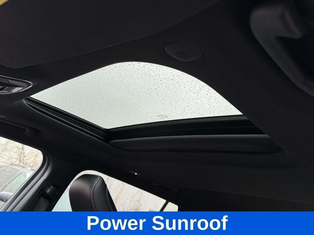 new 2025 Jeep Grand Cherokee L car, priced at $39,165