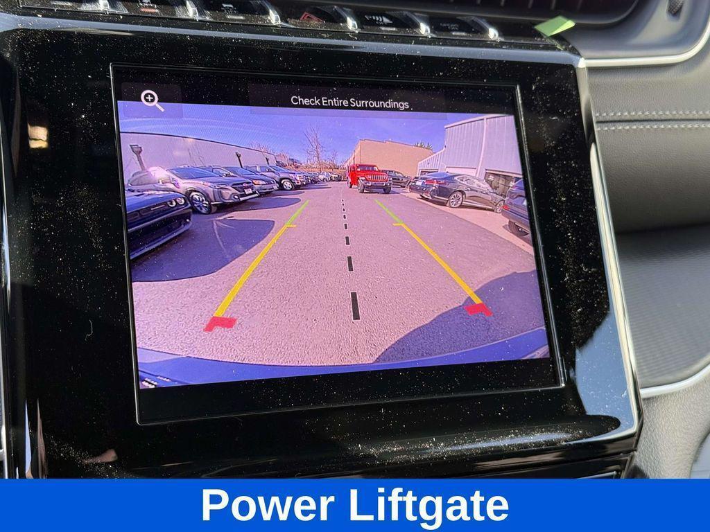 new 2025 Jeep Grand Cherokee car, priced at $37,205