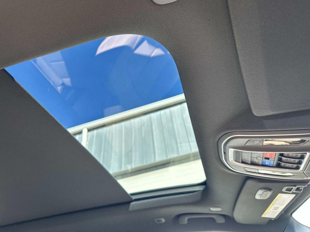 new 2025 Jeep Grand Cherokee car, priced at $42,219