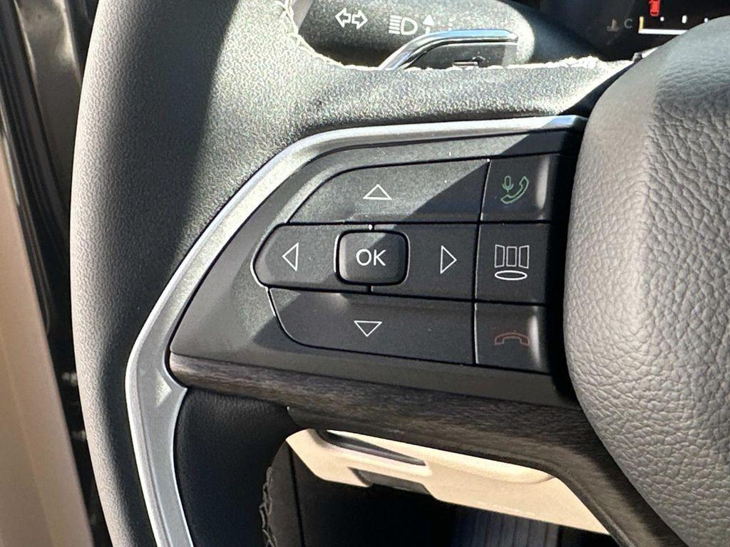 new 2025 Jeep Grand Cherokee car, priced at $42,219