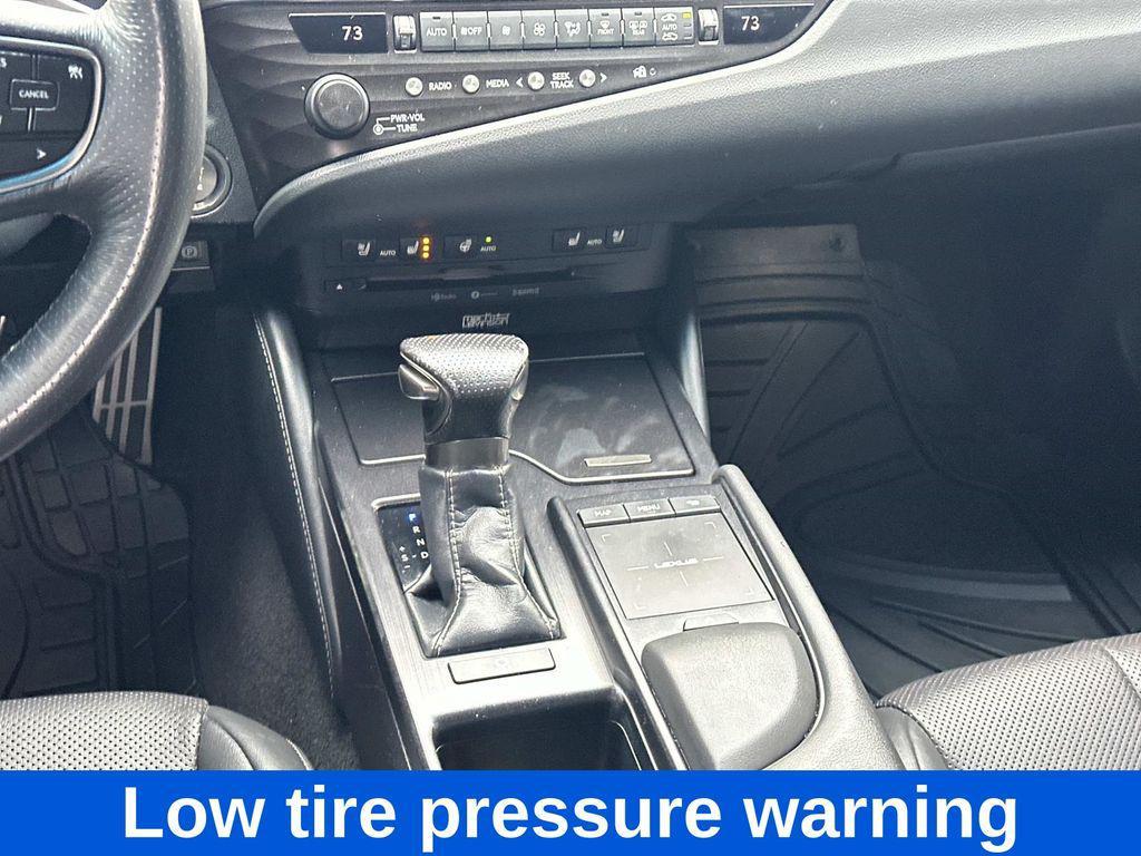 used 2019 Lexus ES 350 car, priced at $26,995