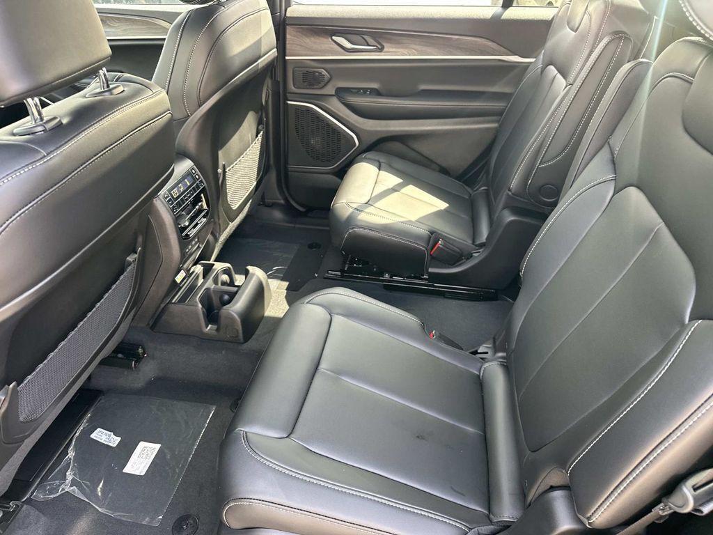 new 2026 Jeep Grand Cherokee L car, priced at $46,647