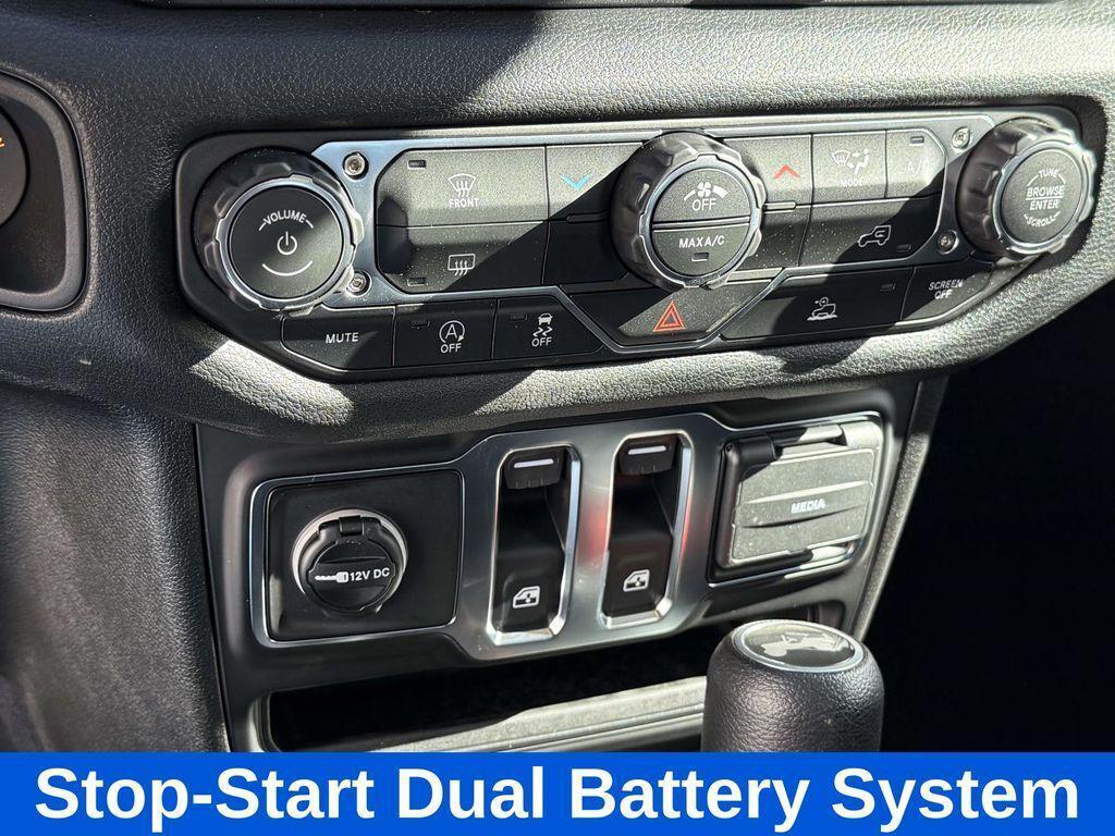 new 2026 Jeep Wrangler car, priced at $35,370