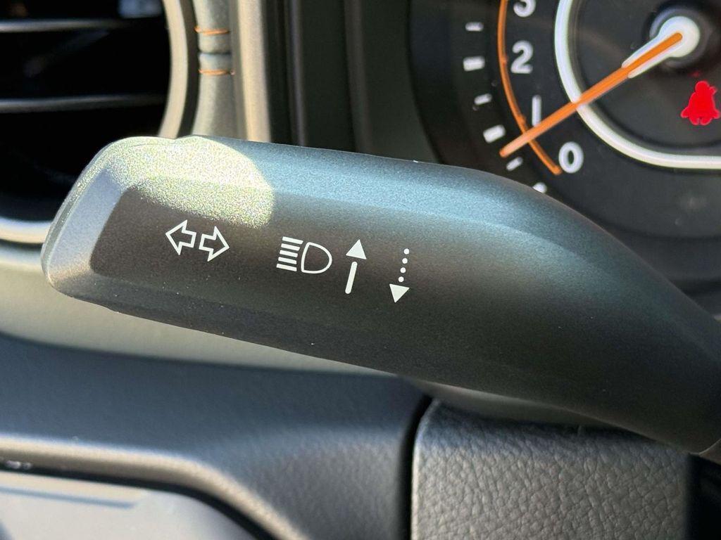 new 2025 Jeep Gladiator car, priced at $47,620