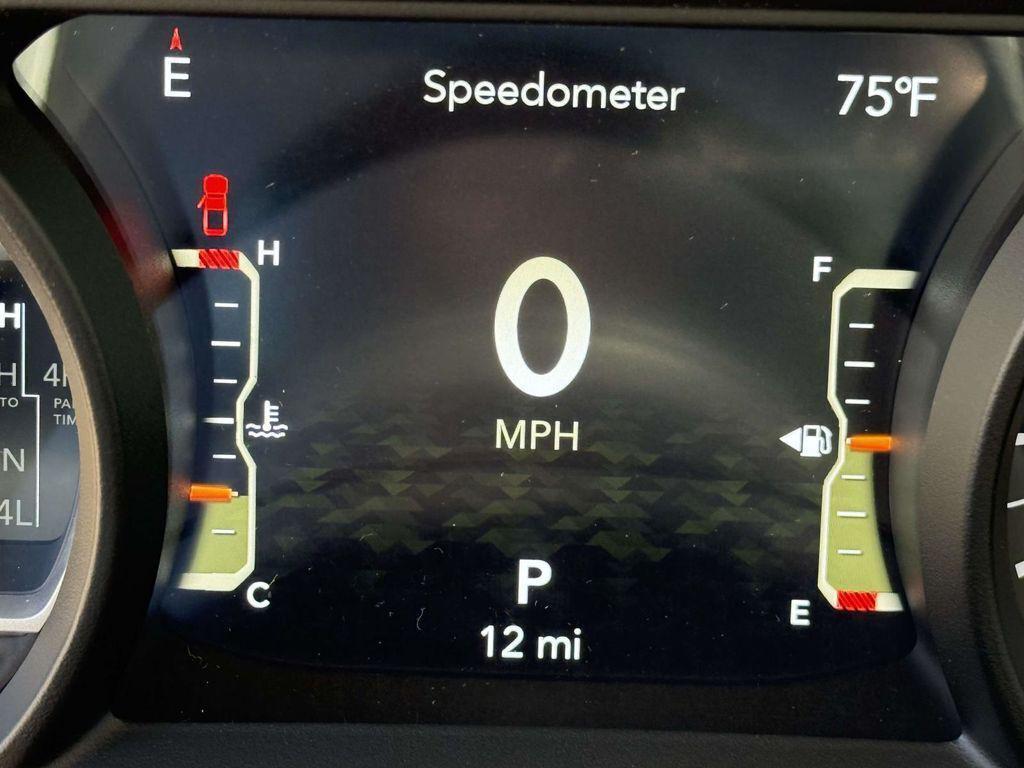 new 2025 Jeep Gladiator car, priced at $47,620