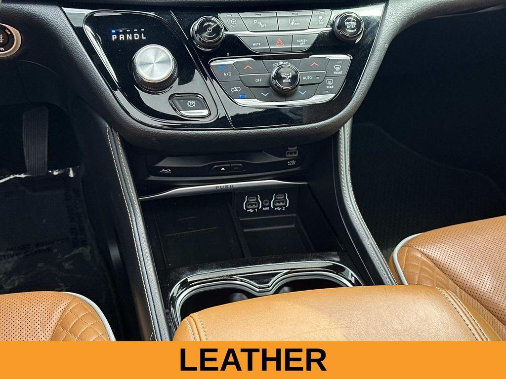used 2023 Chrysler Pacifica car, priced at $35,995