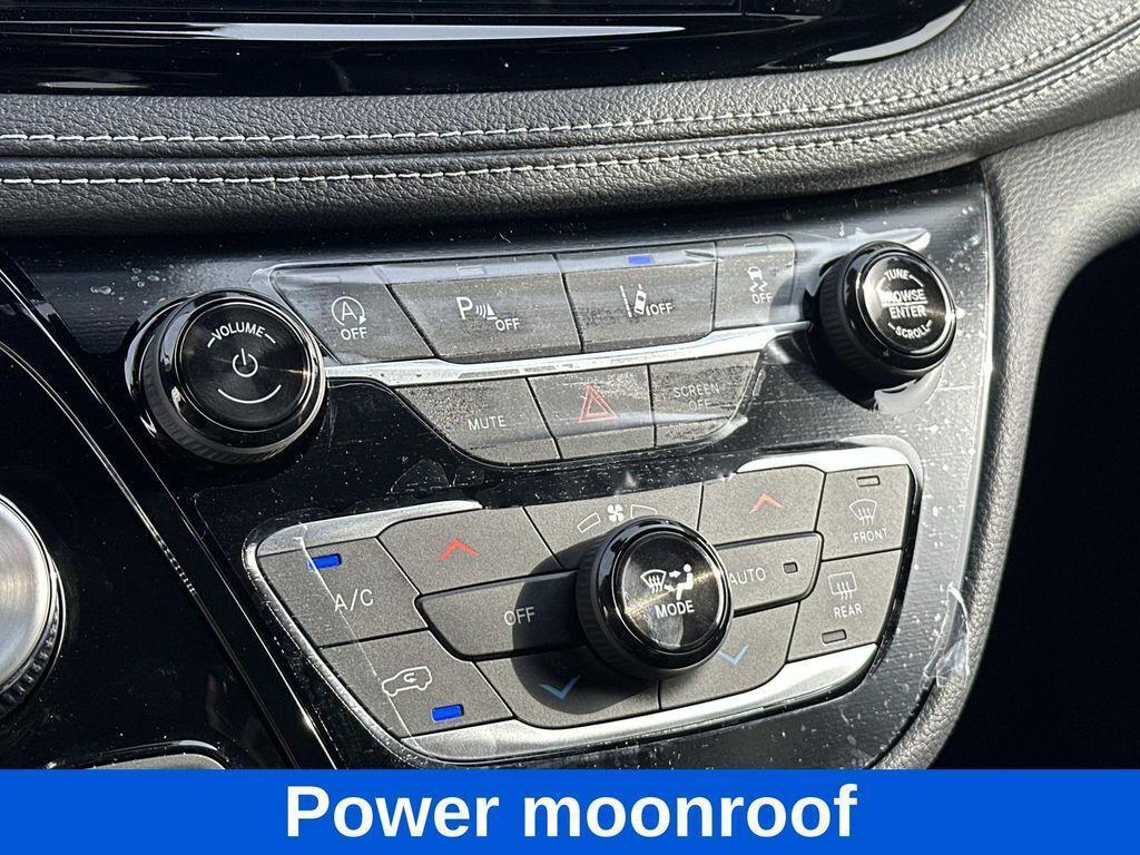 new 2026 Chrysler Pacifica car, priced at $40,443