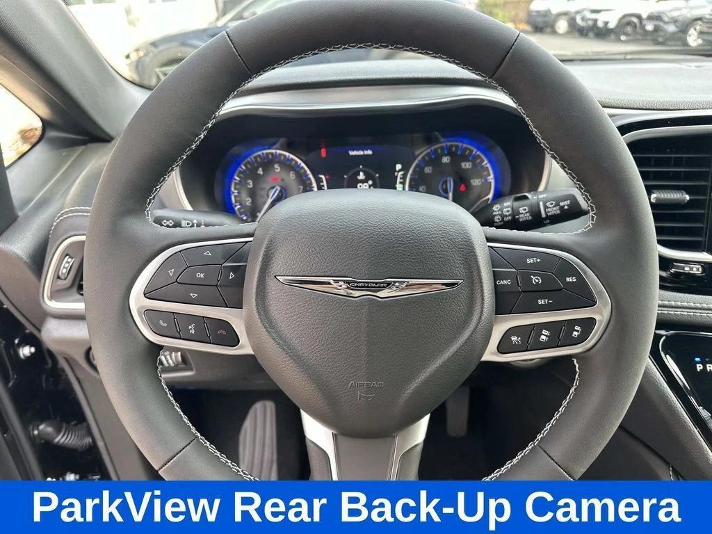 new 2026 Chrysler Pacifica car, priced at $40,943