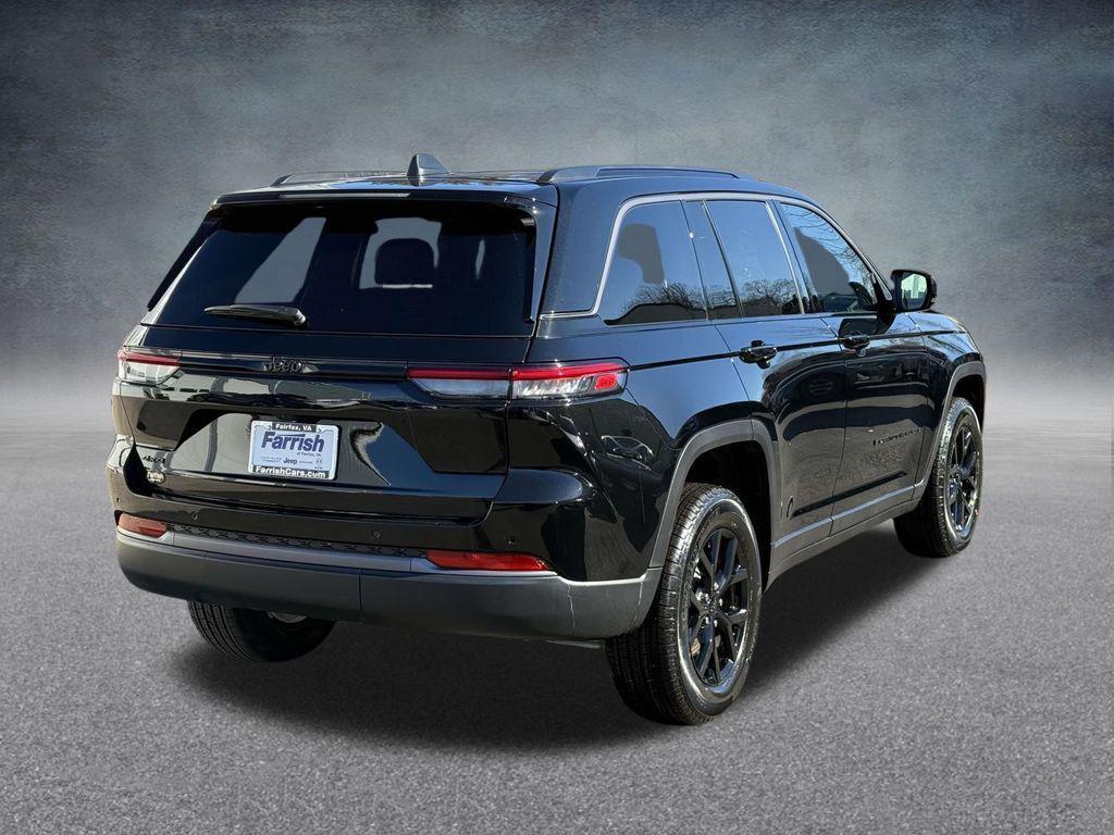 new 2026 Jeep Grand Cherokee car, priced at $42,898