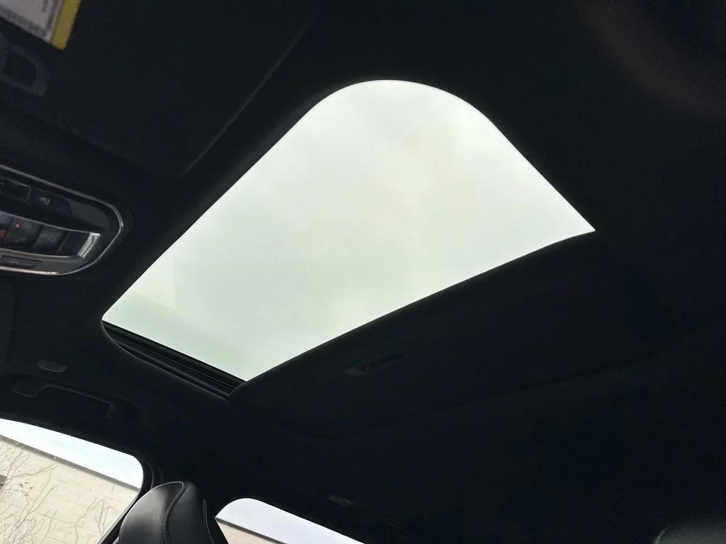 new 2025 Jeep Grand Cherokee car, priced at $37,205