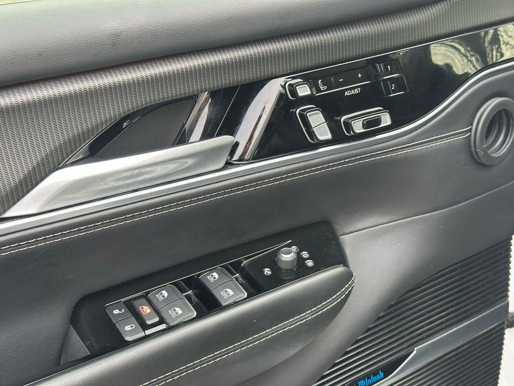 used 2024 Jeep Grand Wagoneer L car, priced at $53,995