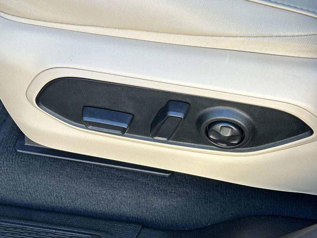 used 2025 Jeep Grand Cherokee L car