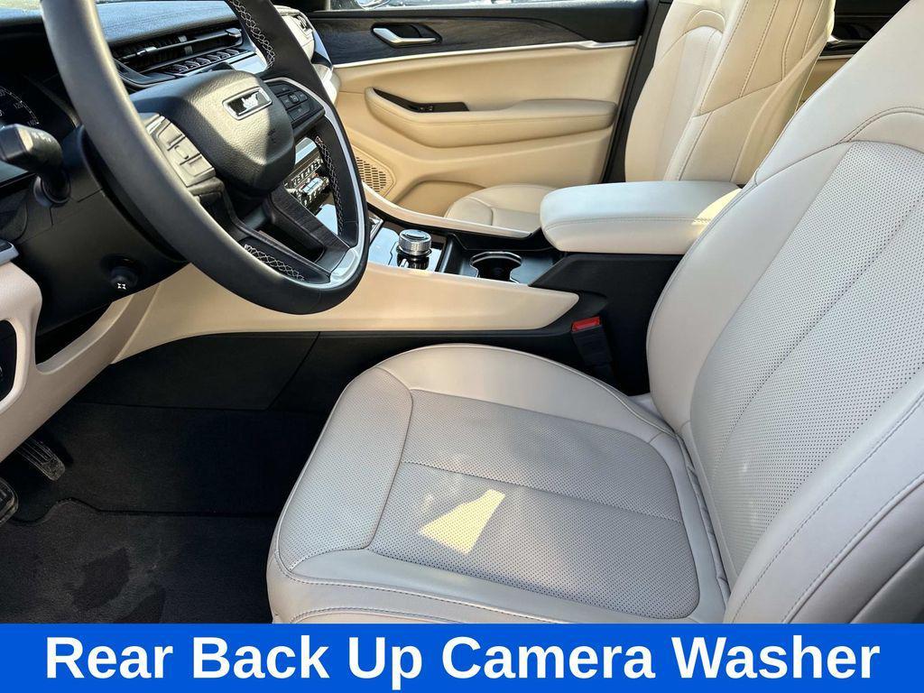 used 2025 Jeep Grand Cherokee L car, priced at $37,000