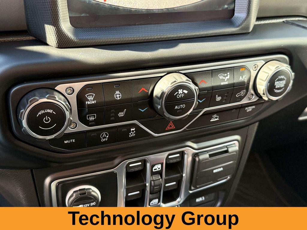 used 2022 Jeep Wrangler Unlimited car, priced at $38,500