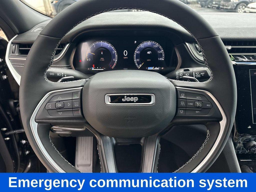 new 2025 Jeep Grand Cherokee car, priced at $35,205