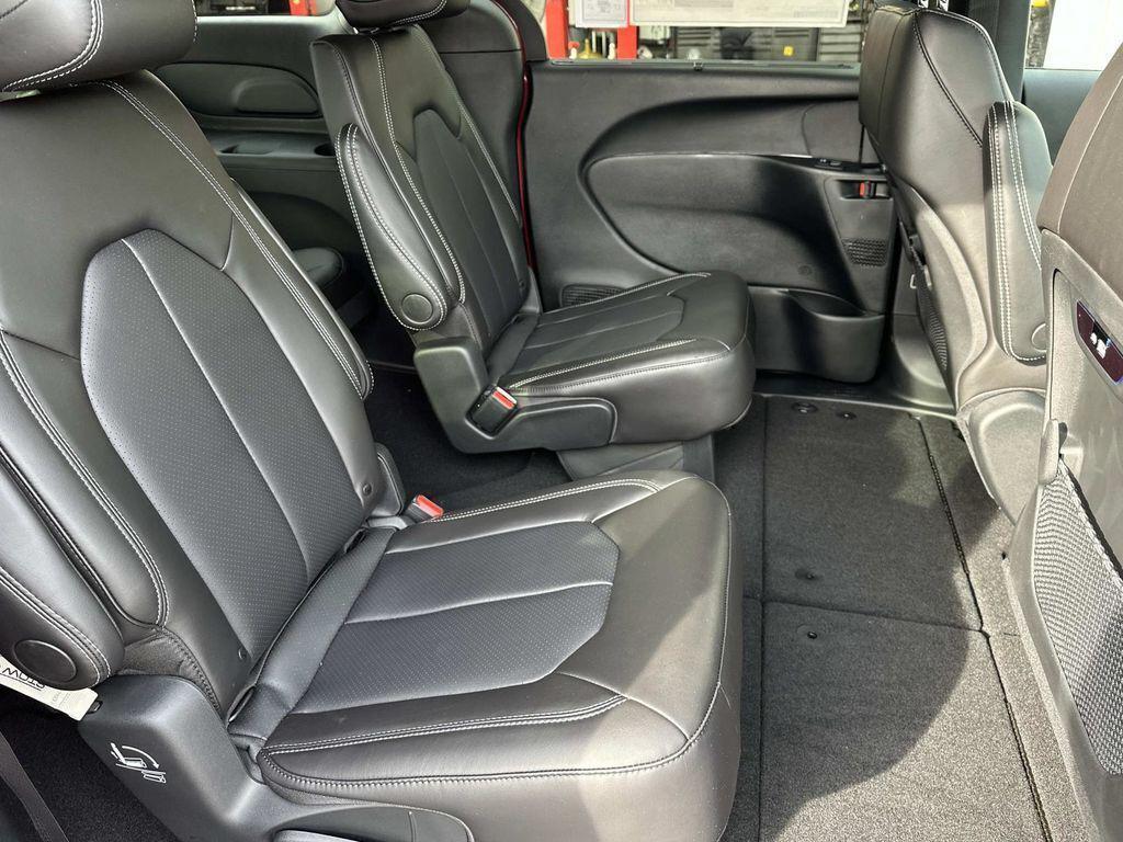 new 2026 Chrysler Pacifica car, priced at $40,961