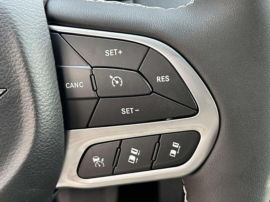 new 2026 Chrysler Pacifica car, priced at $40,461