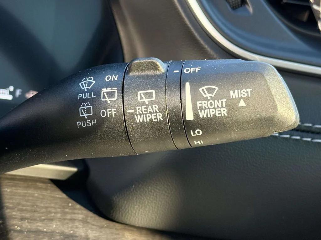 new 2025 Jeep Grand Cherokee L car, priced at $43,820