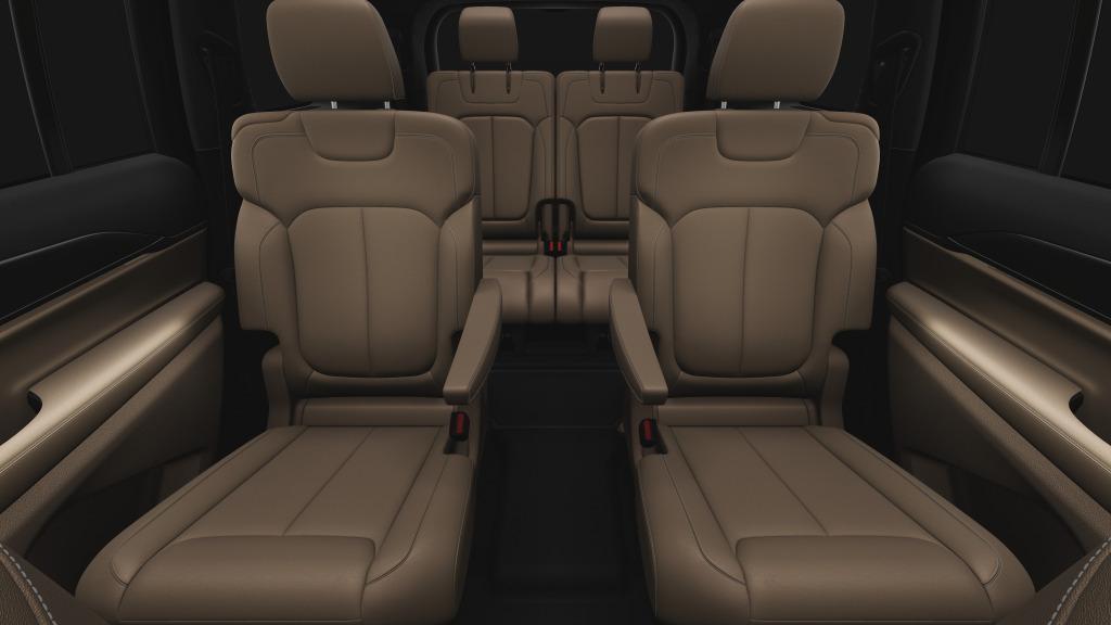 new 2025 Jeep Grand Cherokee L car, priced at $45,370