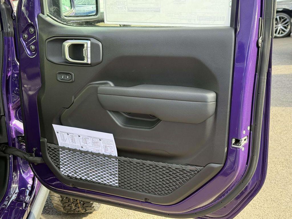 new 2026 Jeep Gladiator car, priced at $48,458