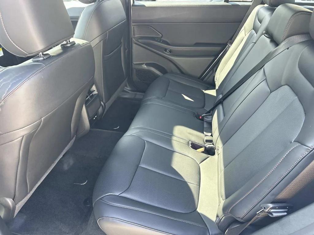 new 2026 Jeep Cherokee car, priced at $38,112