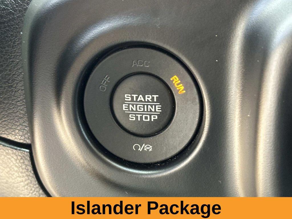 used 2021 Jeep Wrangler Unlimited car, priced at $28,995