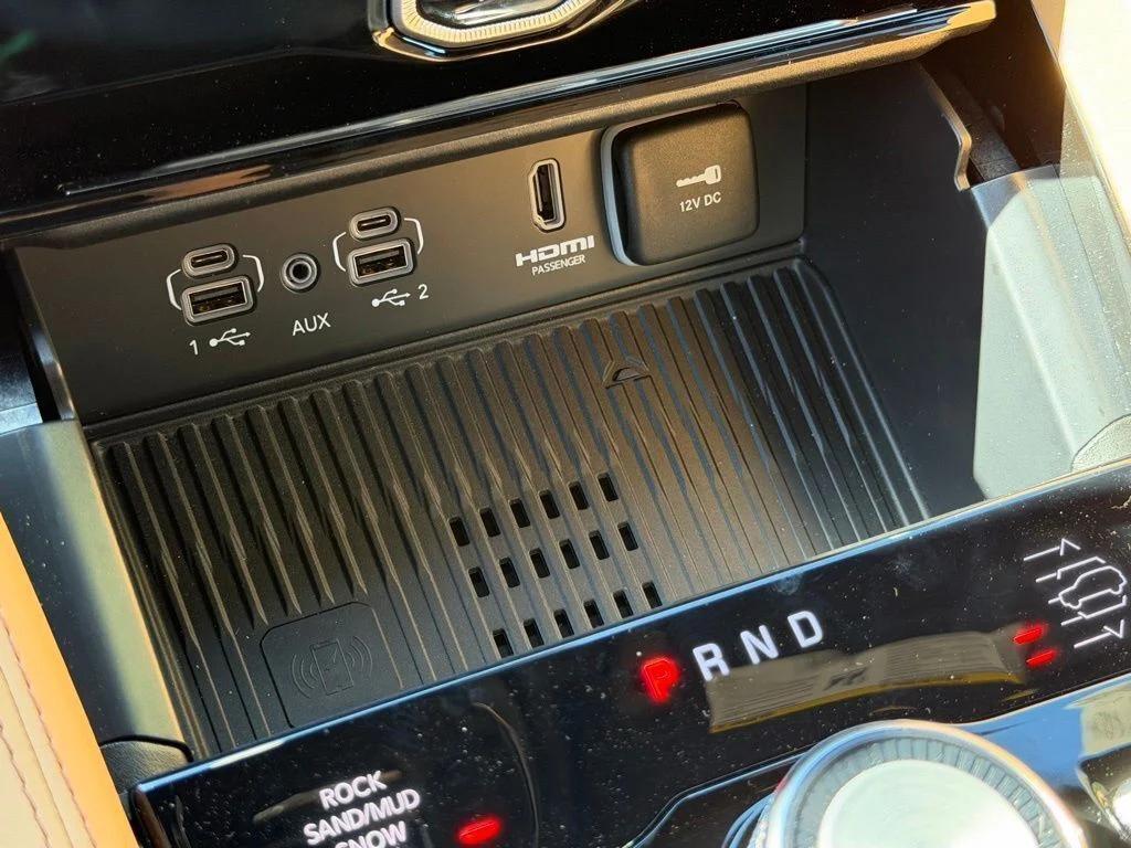 new 2026 Jeep Grand Cherokee car, priced at $56,953