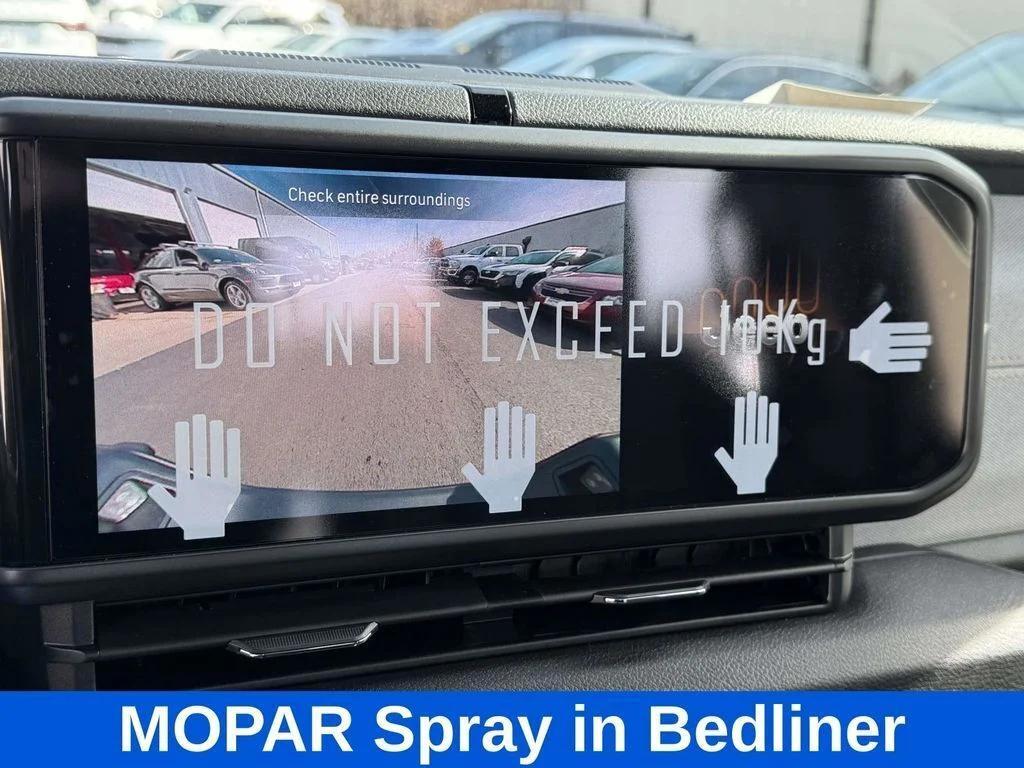 new 2026 Jeep Gladiator car, priced at $36,521