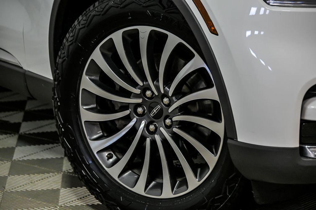 used 2022 Lincoln Aviator car, priced at $32,990