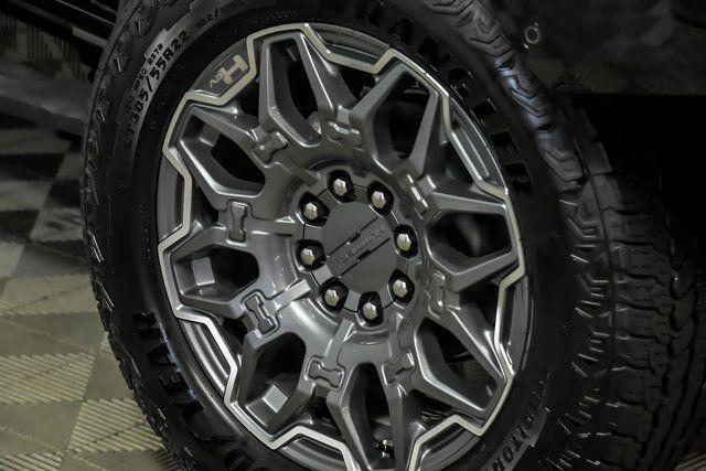 new 2025 GMC HUMMER EV Pickup car, priced at $103,215