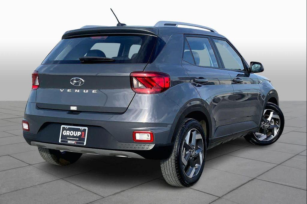 used 2025 Hyundai Venue car, priced at $17,987