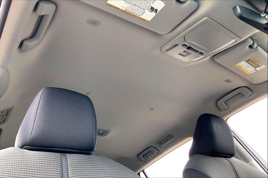 used 2024 Toyota Highlander car, priced at $31,700