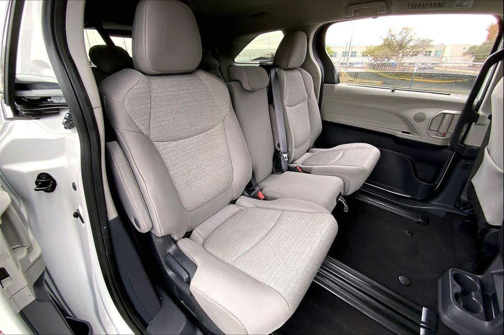 used 2024 Toyota Sienna car, priced at $32,988