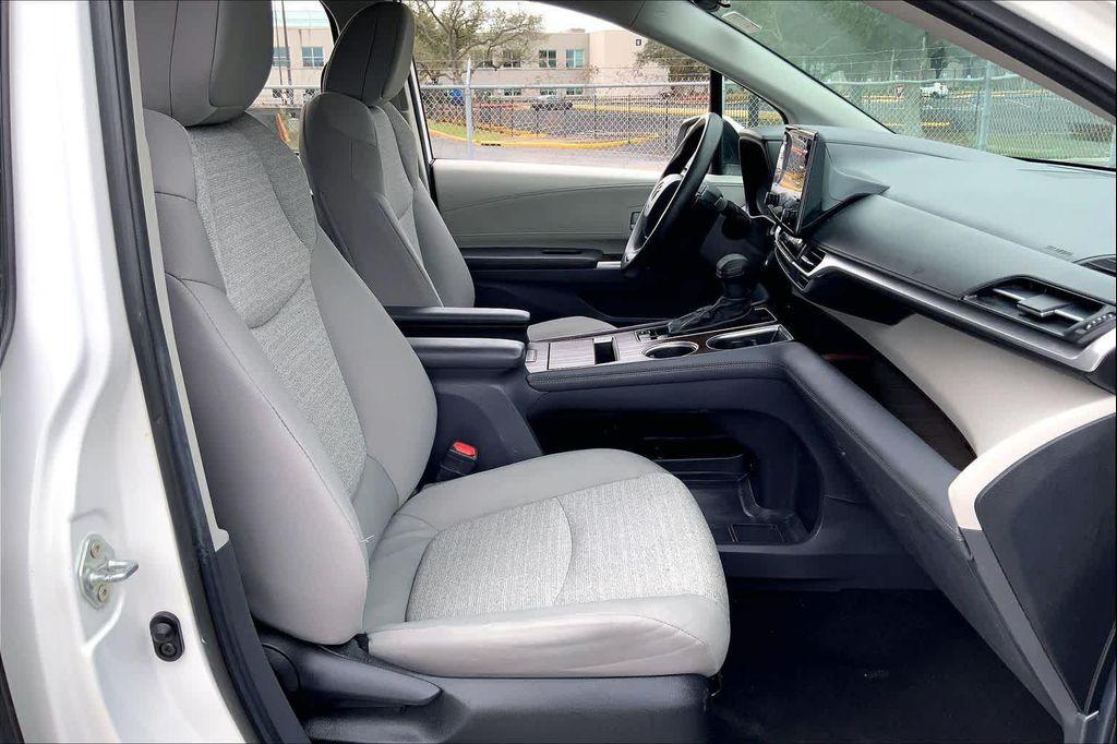 used 2024 Toyota Sienna car, priced at $32,988